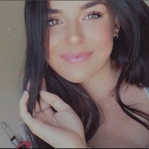 Meet your Posher, Gillian